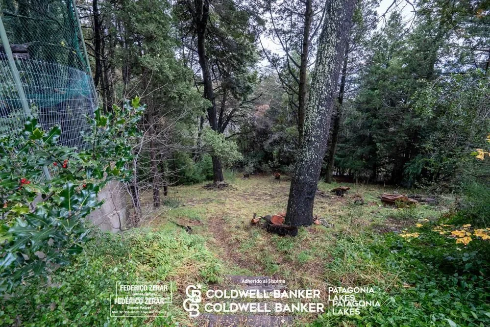 VENTA - Exclusiva casa de 8 ambientes, 5 dormitorios, 6 baños en barrio Las Vertientes, Bariloche, San Carlos de Bariloche, Río Negro, Argentina. - Photo 58