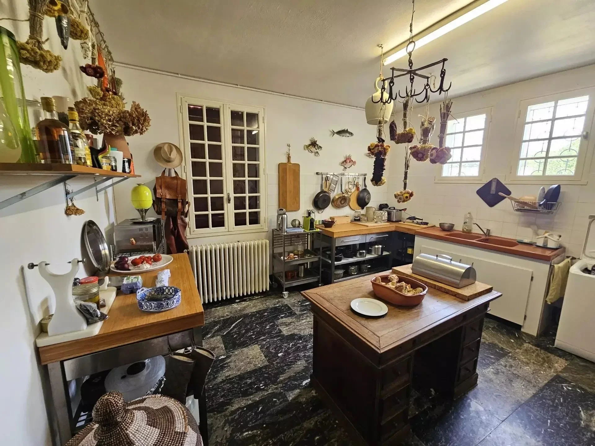 Gallery photo 8