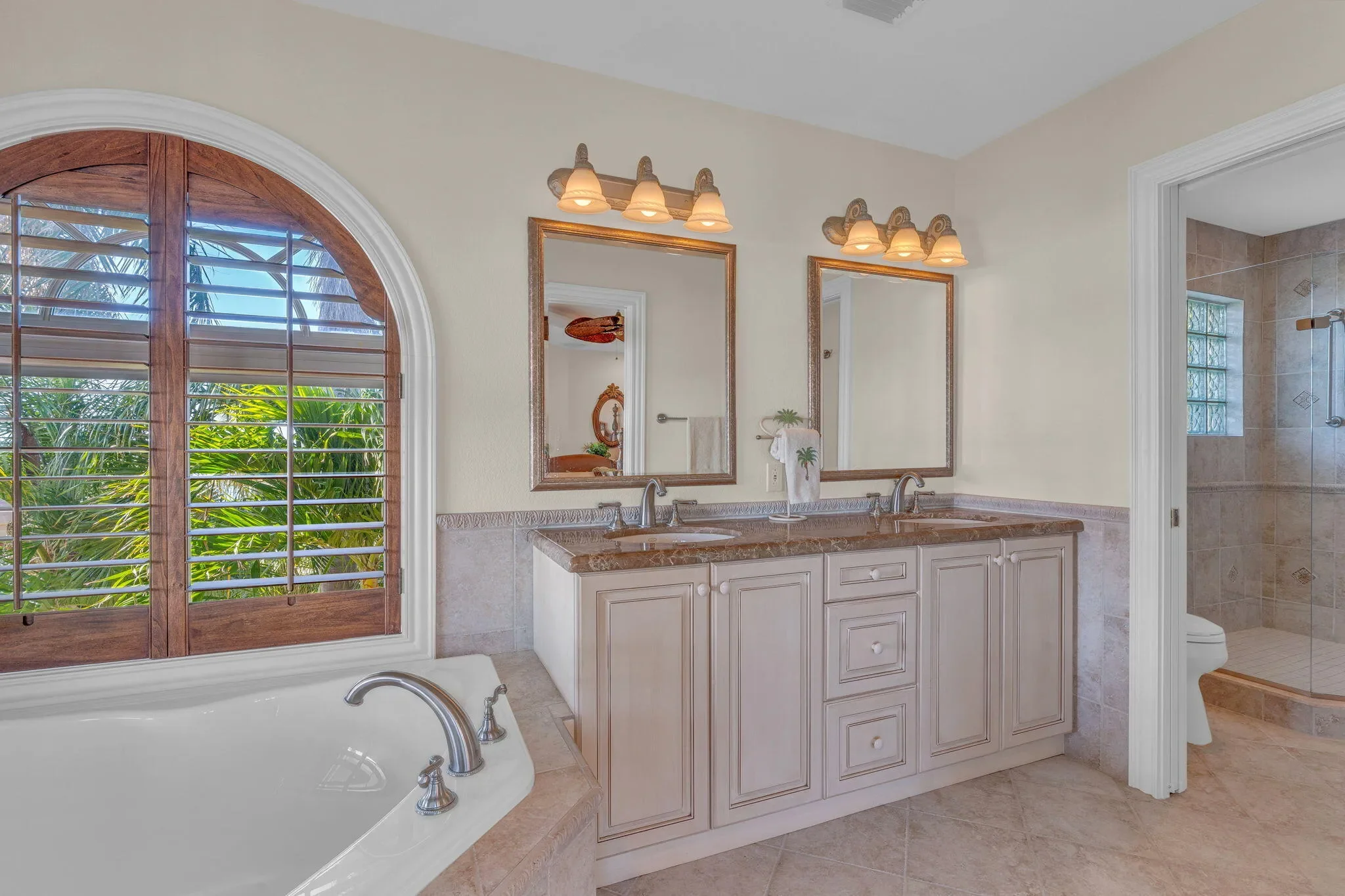 1355 Coury Drive, KEY COLONY, FL 33051, Key Colony Beach, Florida, United States. - Photo 49