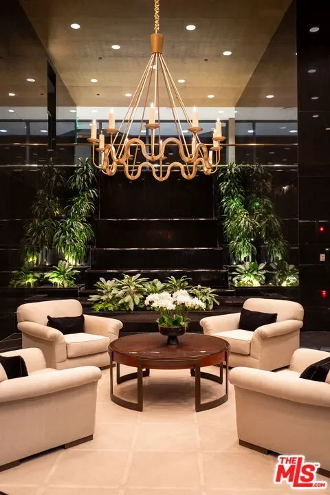 10601 Wilshire Boulevard 1603, Los Angeles, California, United States. - Photo 1