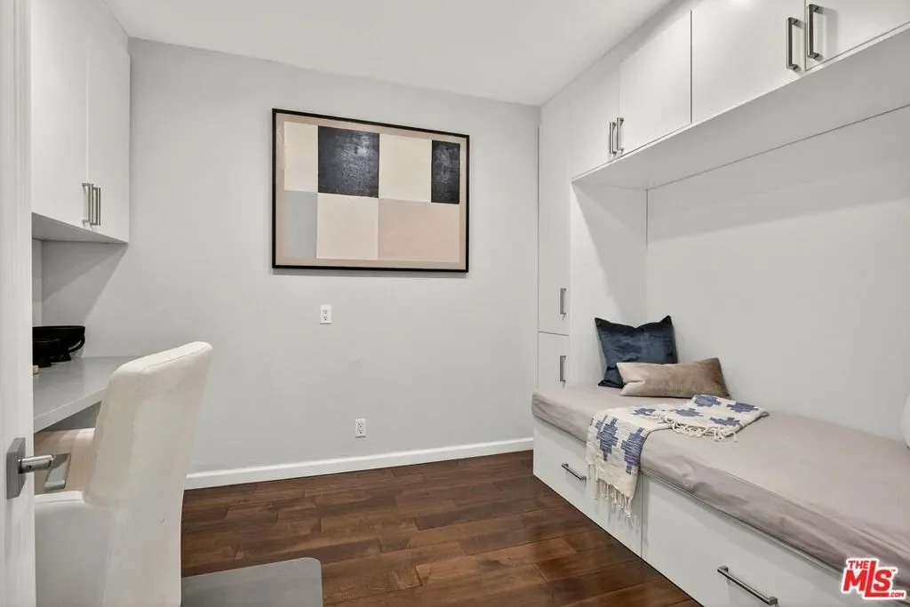 315 N Swall Drive 103, Beverly Hills, California, United States. - Photo 25