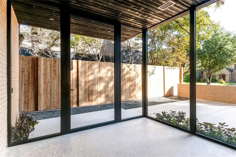 6145 Llano Avenue, Dallas, Texas, United States. - Photo 2