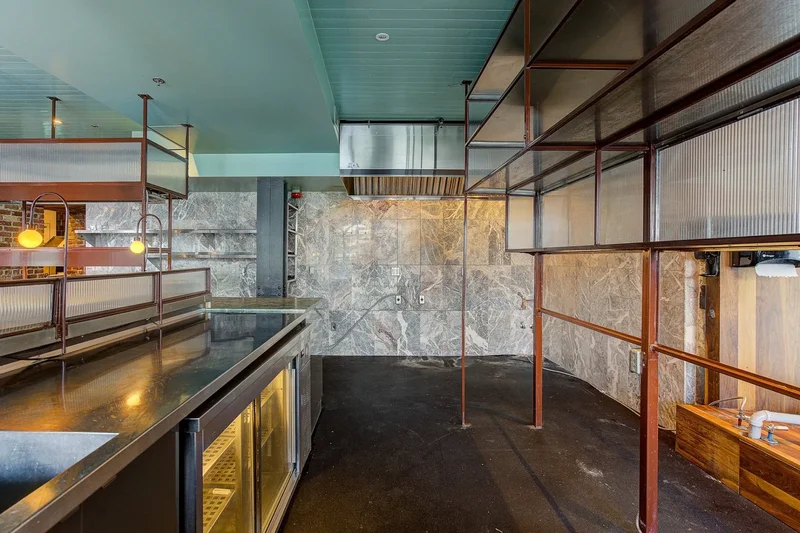 3 Rue de la Commune E., Montréal, Quebec, Canada. - Photo 10