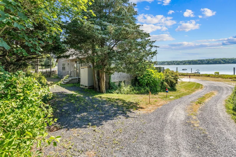 150 Old State Highway Compound, Eastham, Massachusetts, United States. - Photo 23