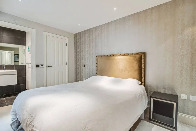 42 Shepherd Street, Central London, London, England, United Kingdom. - Photo 6