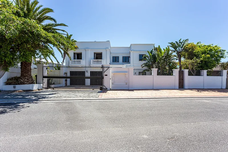 Cape Town, Western Cape, South Africa. - Photo 13
