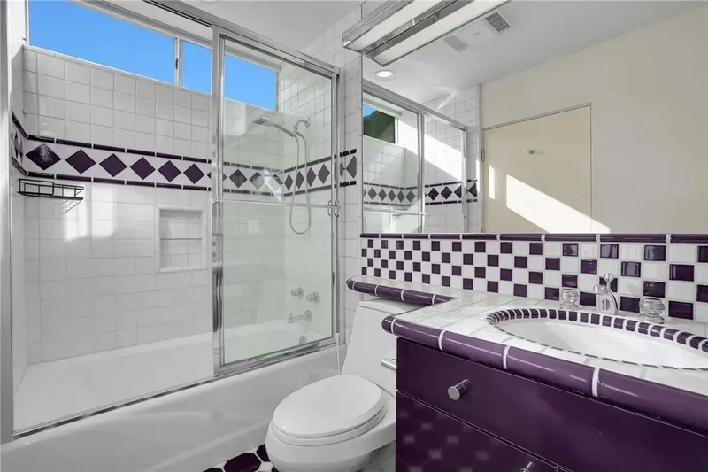 3016 Dona Susana Drive, Los Angeles, California, United States. - Photo 17
