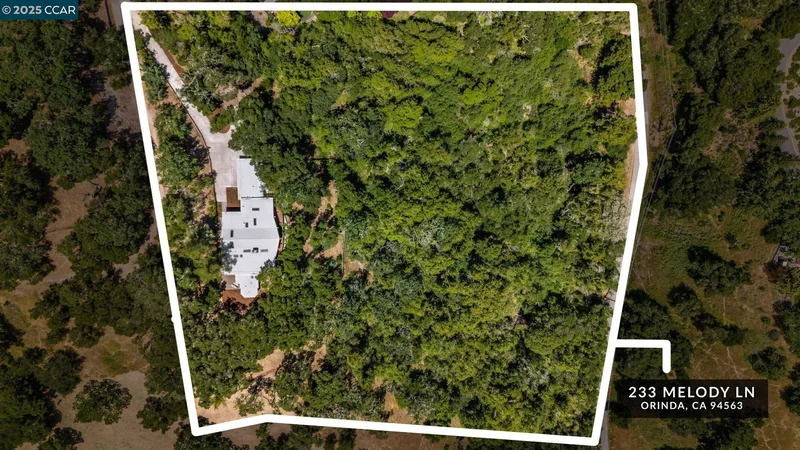 233 Melody Ln, Orinda, California, United States. - Photo 24