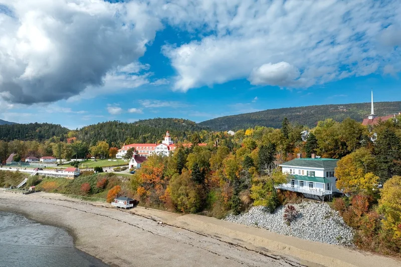 176 Rue du Bord de l'Eau, Tadoussac, QC G0T2A0, Tadoussac, Quebec, Canada. - Photo 13