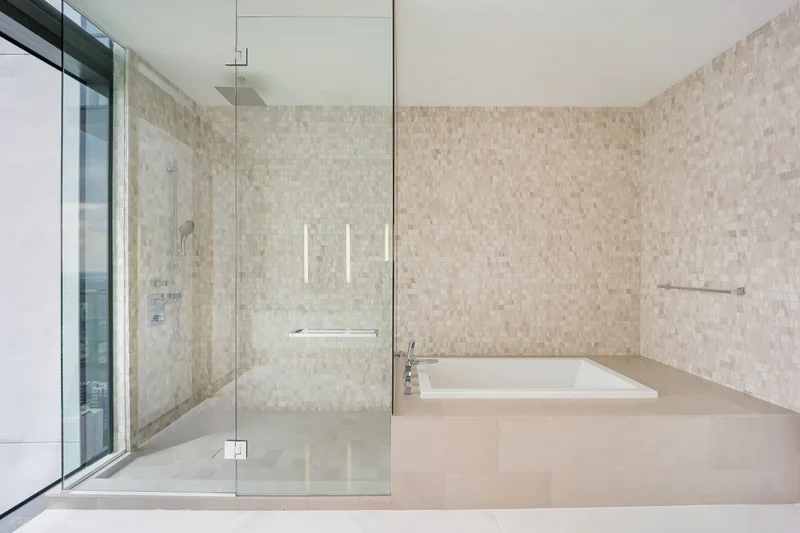 88 SW 7th St unit 4101, Miami, FL 33130, Miami, Florida, United States. - Photo 8