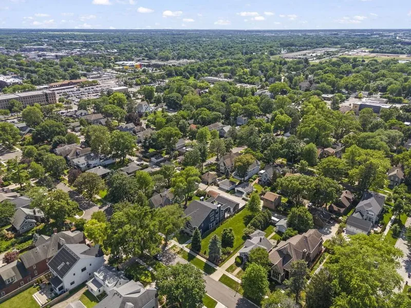 717 N. Brainard Street, Naperville, IL, 60563, USA, Naperville, Illinois, United States. - Photo 44