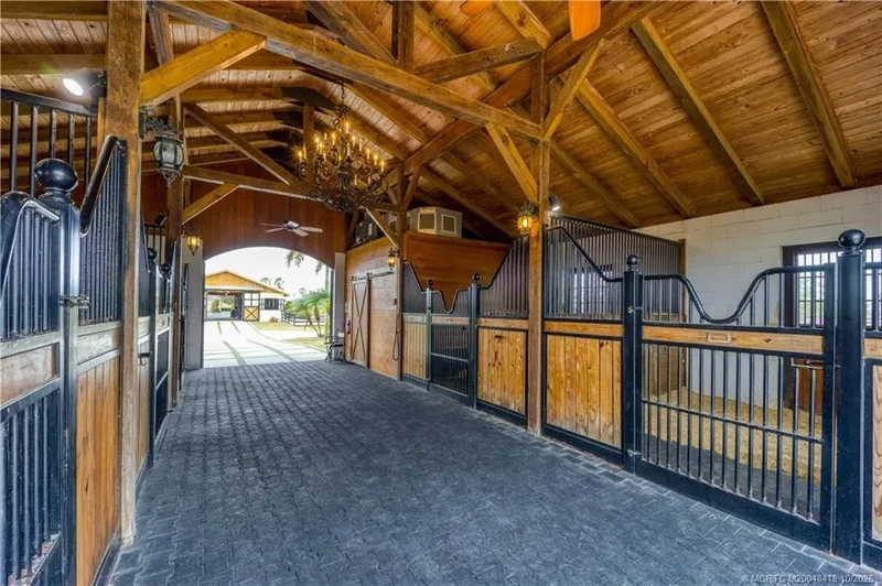 7625 Polo Square Square, Vero Beach, Florida, United States. - Photo 8