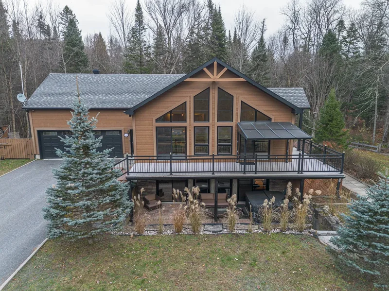 120 Ch. du Faubourg, Laurentides, Mont-Tremblant, Quebec, Canada. - Photo 5