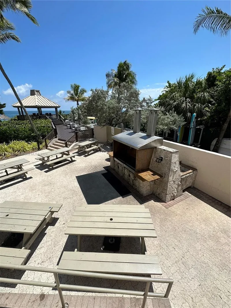 1111 Crandon Blvd A404, Key Biscayne, FL, 33149, USA, Key Biscayne, Florida, United States. - Photo 4