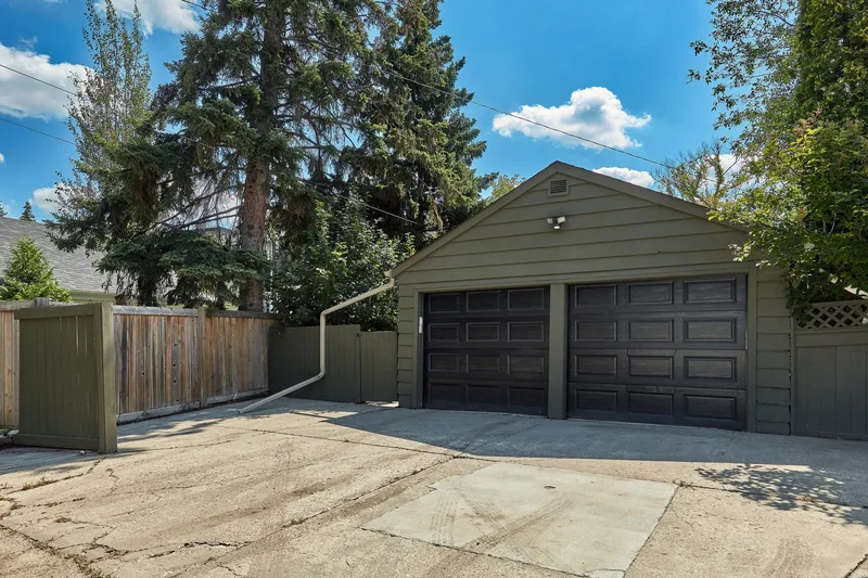 10303 Glenora Crescent, Edmonton, AB T5N 3J5, Edmonton, Alberta, Canada. - Photo 23