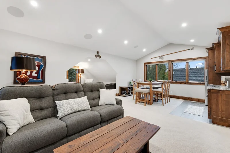 4286 Circle Road , Excelsior, MN 55331, Mound, Minnesota, United States. - Photo 20