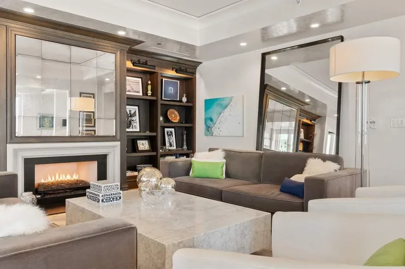 11 E. Walton Street, #4802, Chicago, IL, 60611, USA, Chicago, Illinois, United States. - Photo 5