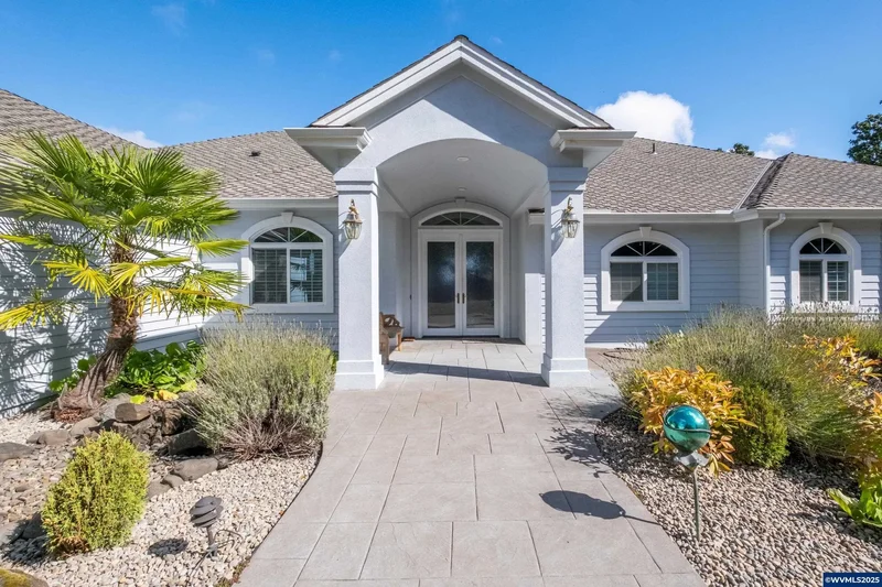 1920 Cochrane Ln, Dallas, Oregon, United States. - Photo 2