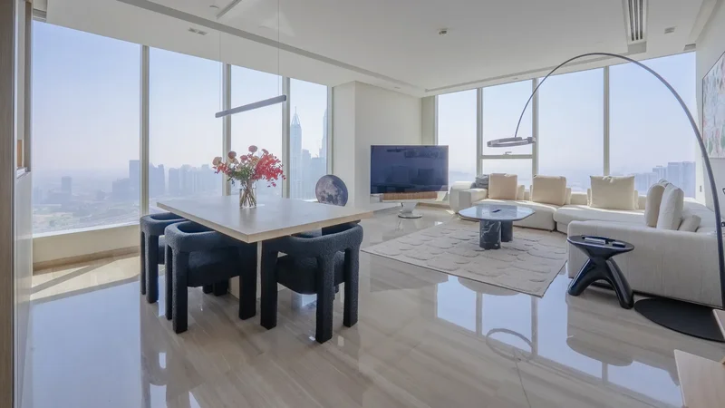 Limited Top Floor Luxury Avani Apartment with Panoramic Palm Views