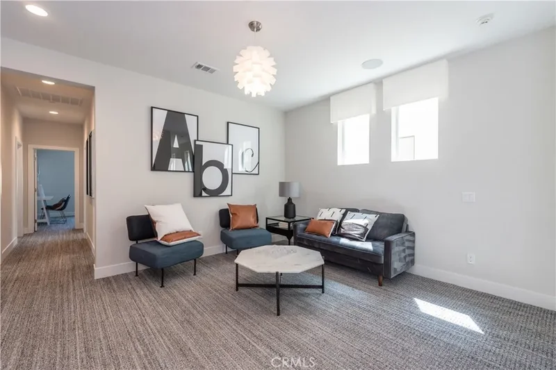 255 Sawbuck, Irvine, CA 92618, Irvine, California, United States. - Photo 12