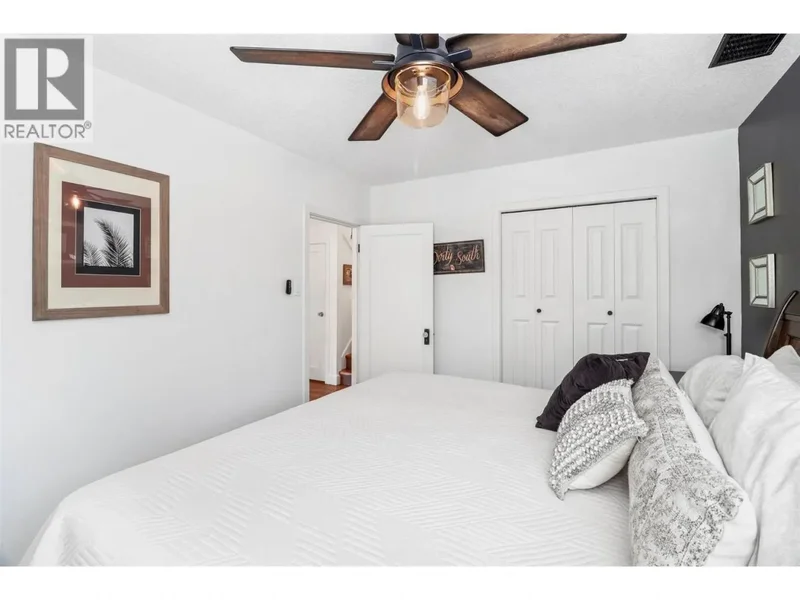1060 Pleasant Street, Kamloops, British Columbia, Canada. - Photo 25