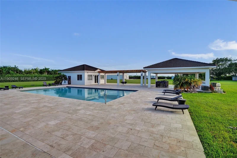 18300 SW 158th St, Miami, Florida, United States. - Photo 27