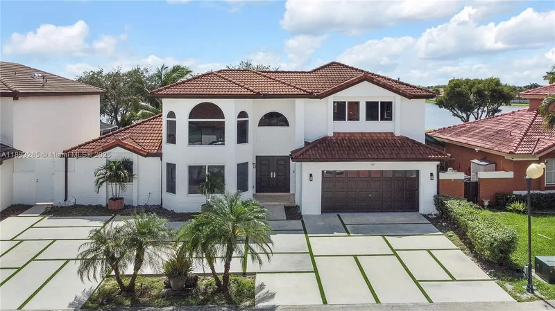 8416 NW 201st St, Hialeah, Florida, United States. - Photo 38