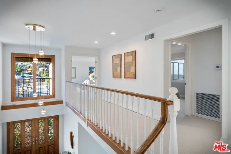 23255 W Paloma Blanca Drive, Malibu, California, United States. - Photo 44