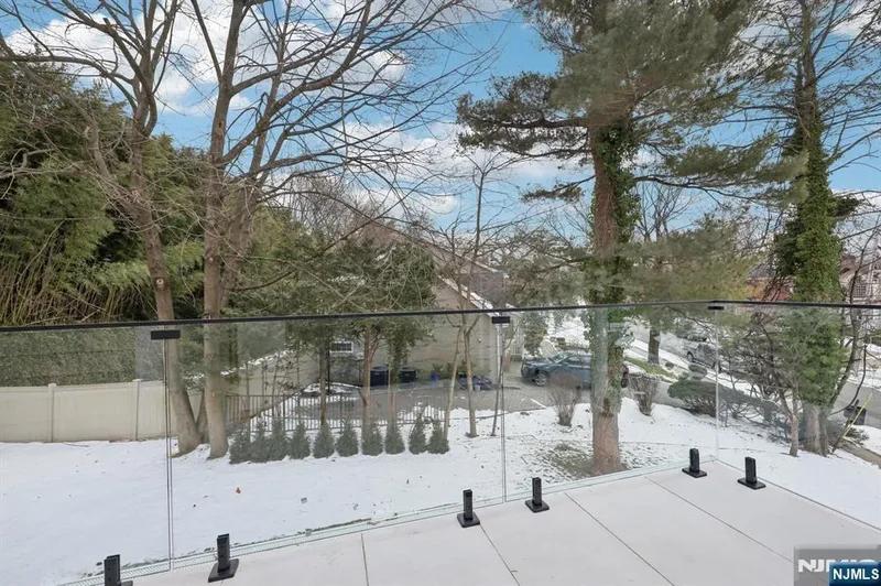 25 Macarthur Avenue, Closter, New Jersey, United States. - Photo 26