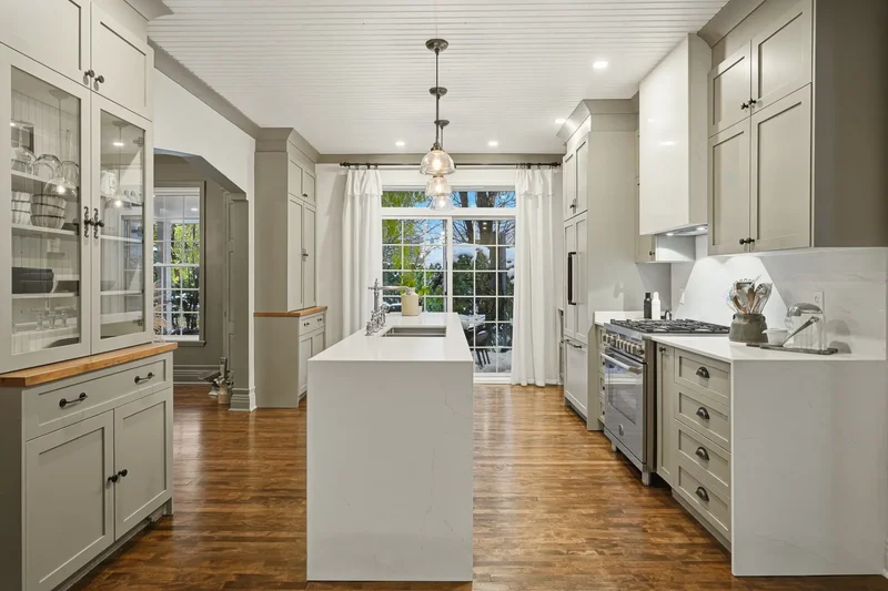 220 Rue Jean-Béliveau, Longueuil, Quebec, Canada. - Photo 10