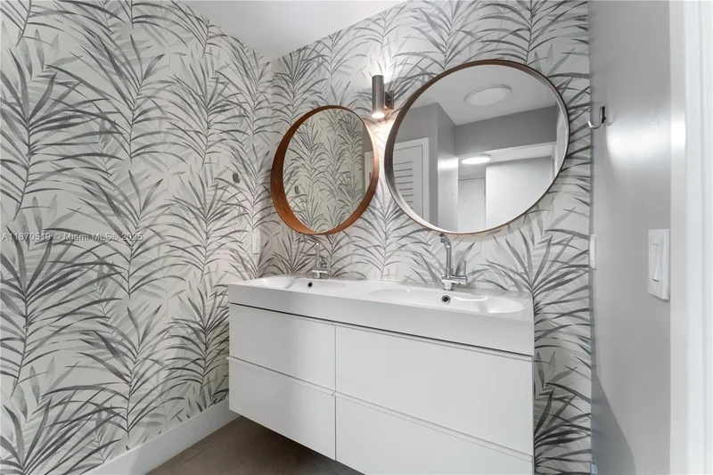 55 Ocean Lane Dr 1031, Key Biscayne, Florida, United States. - Photo 13