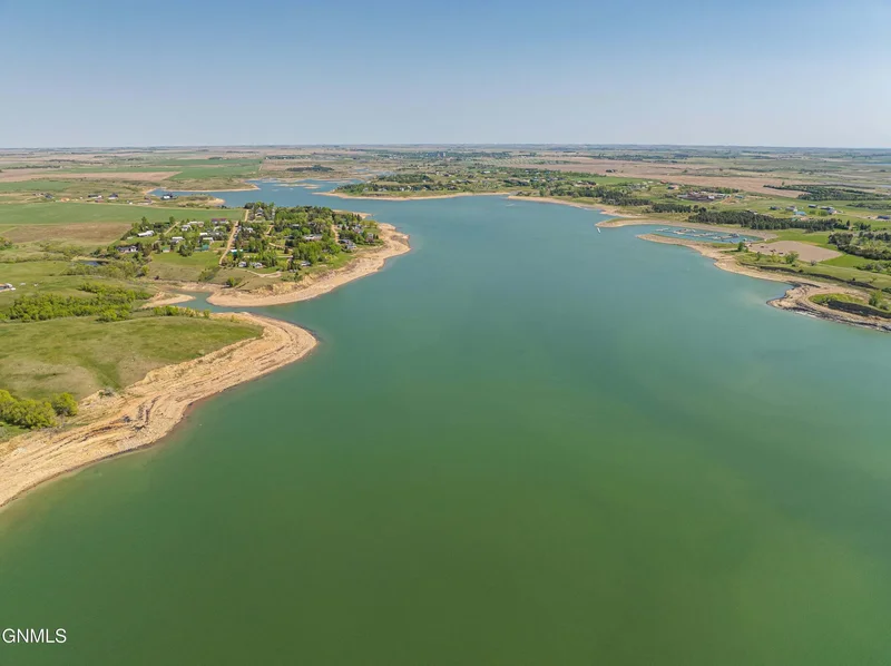 1265 42l Avenue Nw, Garrison, ND 58540, Garrison, North Dakota, United States. - Photo 136
