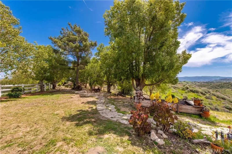 30505 Sloan Canyon Road, Castaic, CA 91384, Castaic, California, United States. - Photo 37