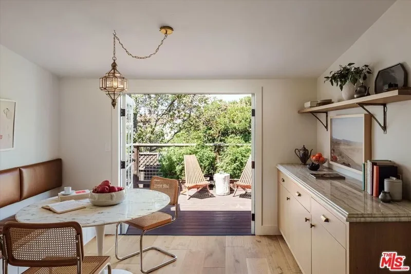 1410 Stanford Drive, Glendale, California, United States. - Photo 15