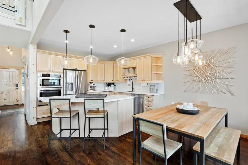 402 Kestrel Lane , Silverthorne, CO 80498, Silverthorne, Colorado, United States. - Photo 24