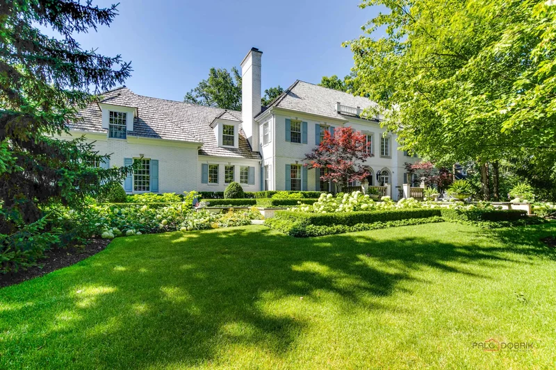 1371 Lakewood Drive , Lake Forest, IL 60045, Lake Bluff, Illinois, United States. - Photo 4