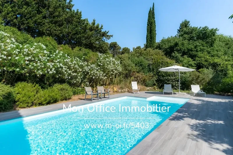 Aix-en-Provence, Provence-Alpes-Côte d'Azur, France. - Photo 8