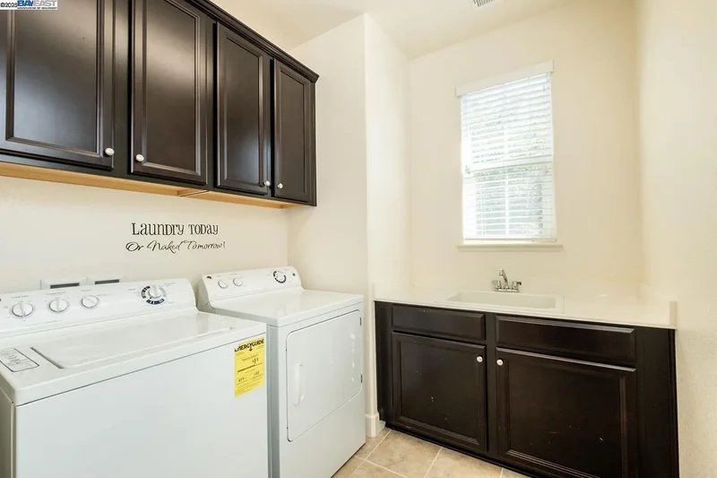 3135 Vittoria Loop, Dublin, California, United States. - Photo 34
