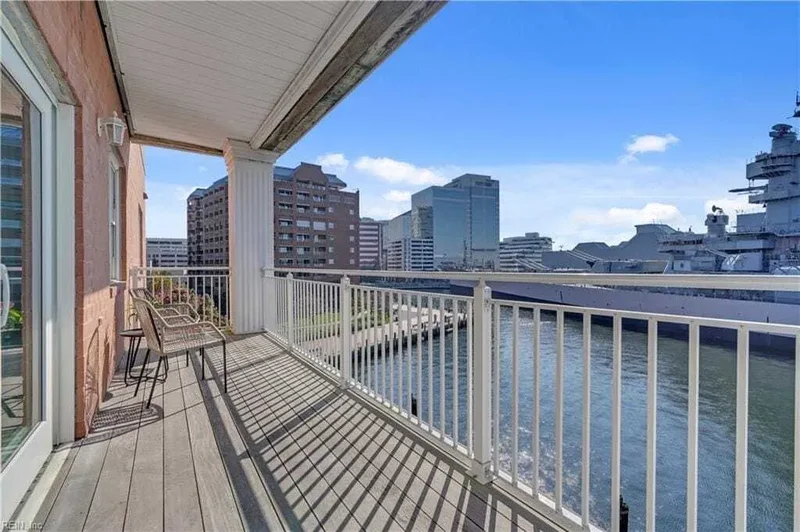 301 Brooke Avenue, Norfolk, Virginia, United States. - Photo 30