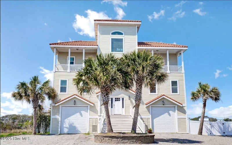 105 Bay Court, North Topsail Beach, NC 28460, North Topsail Beach, North Carolina, United States. - Photo 3