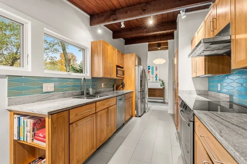 25 Rockwood Rd, Hingham, MA, 02043, USA, Hingham, Massachusetts, United States. - Photo 12