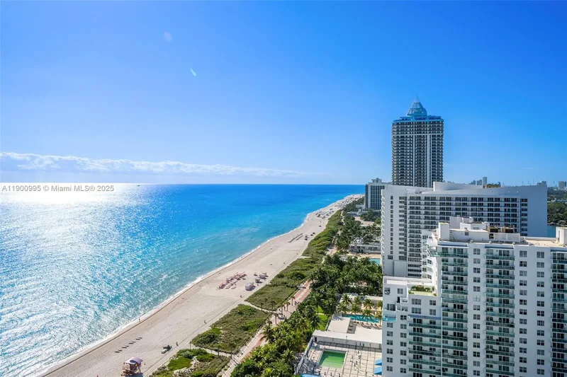 5025 Collins Ave, Miami Beach, Florida, United States. - Photo 40