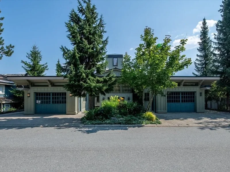 3359 Osprey Place, Whistler, British Columbia, Canada. - Photo 3