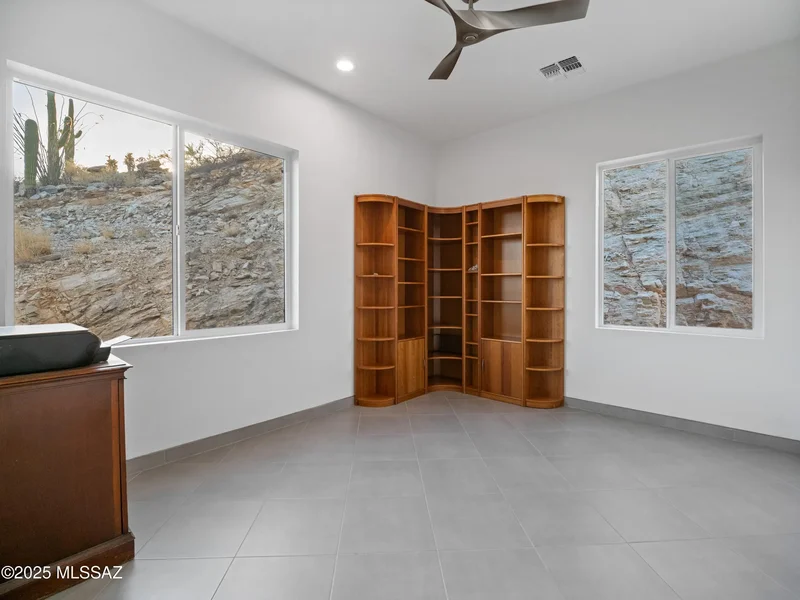 11900 E Ponce De Leon, Tucson, Arizona, United States. - Photo 23