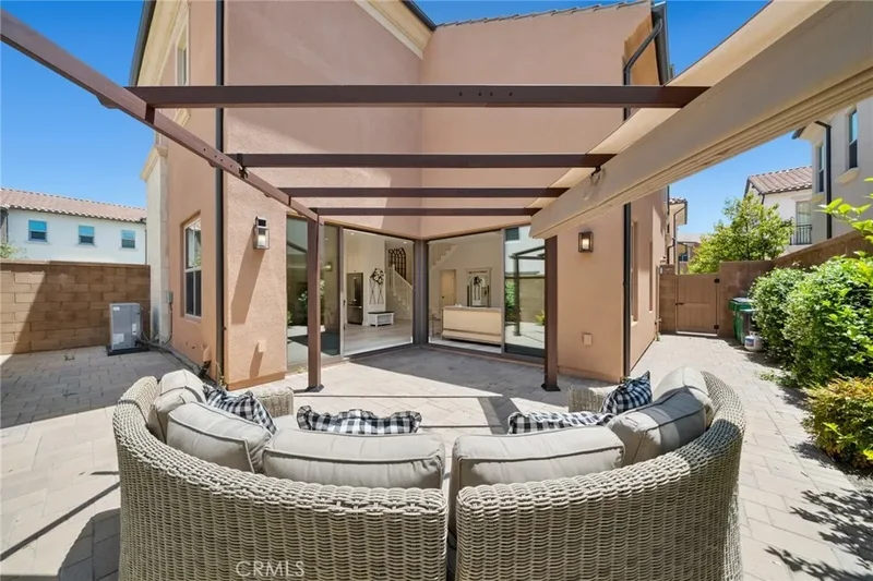 143 Trumpet Flower, Irvine, CA 92618, Irvine, California, United States. - Photo 22