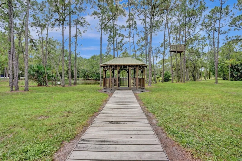 12168 148th Rd N, Palm Beach Gardens, Florida, United States. - Photo 70