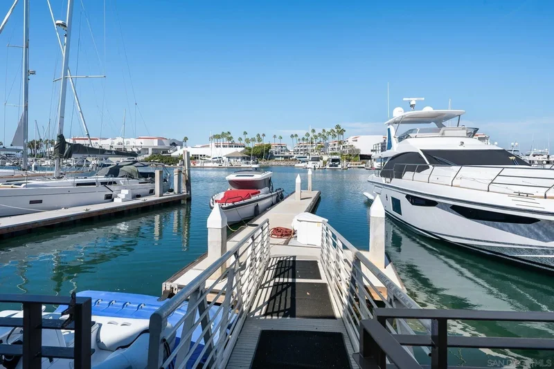 25 The Point, Coronado, California, United States. - Photo 68