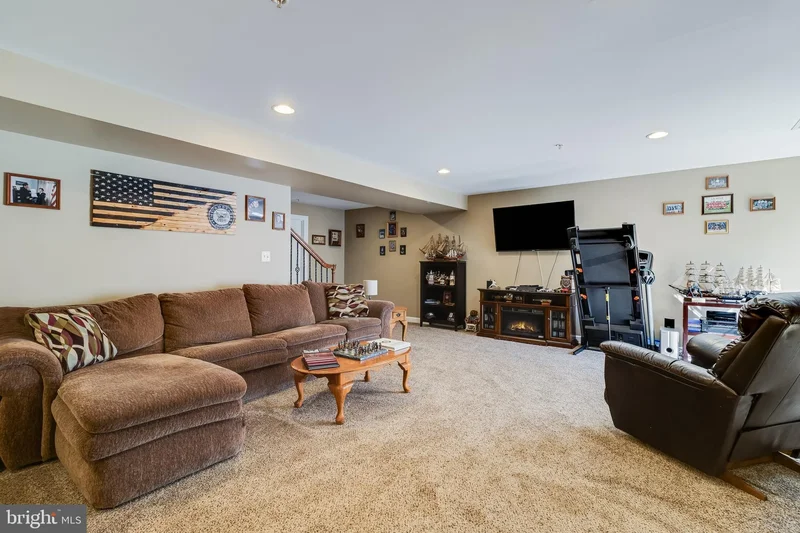 402 Esterville Lane, Upper Marlboro, MD 20774, Kettering, Maryland, United States. - Photo 68