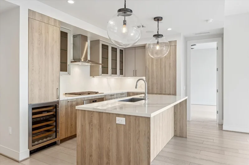 2047 Westcreek Lane, Houston, Texas, United States. - Photo 6