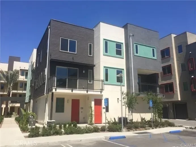 Townhouse in Irvine